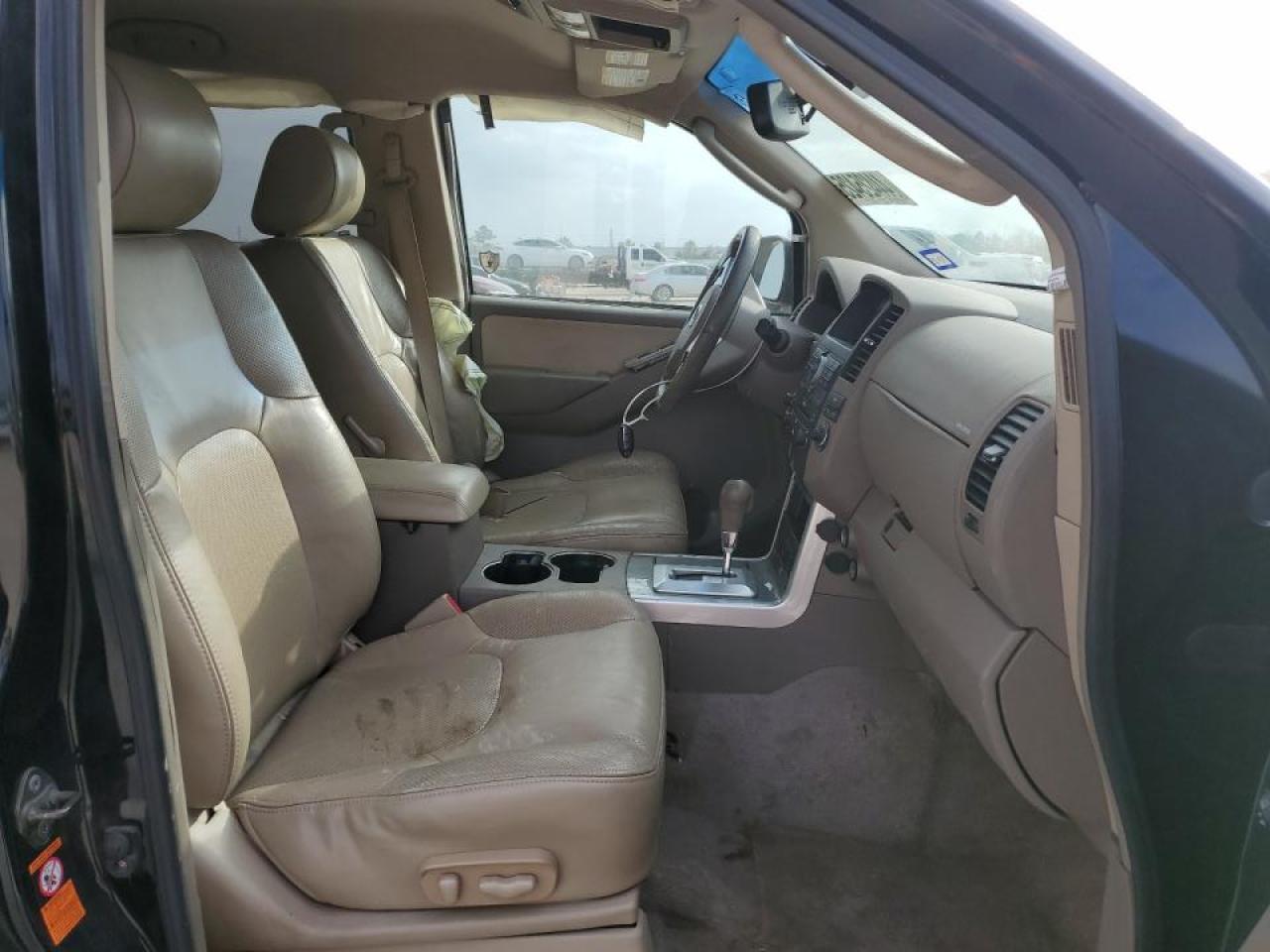 2009 Nissan Pathfinder - Image 7