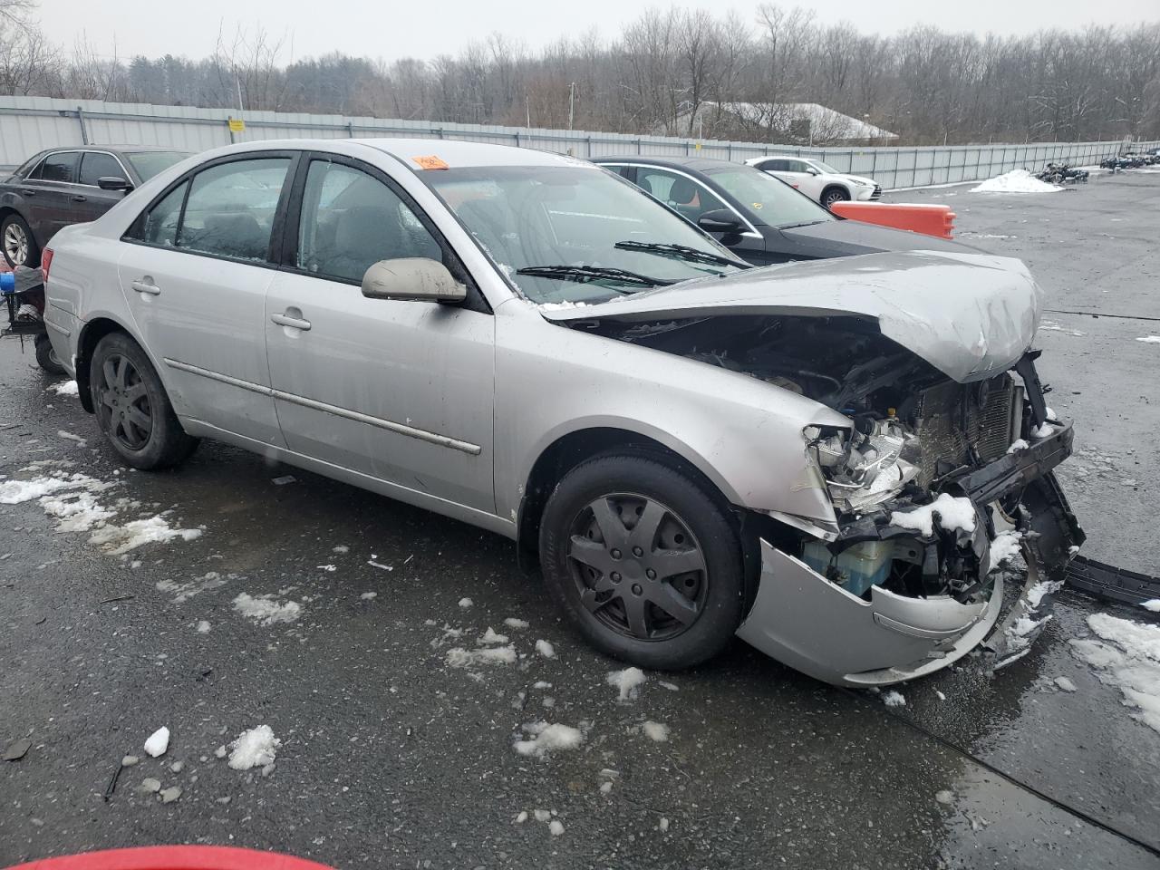 2009 Hyundai Sonata - Image 4