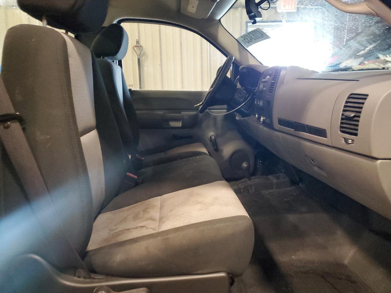 2008 GMC Sierra - Image 10