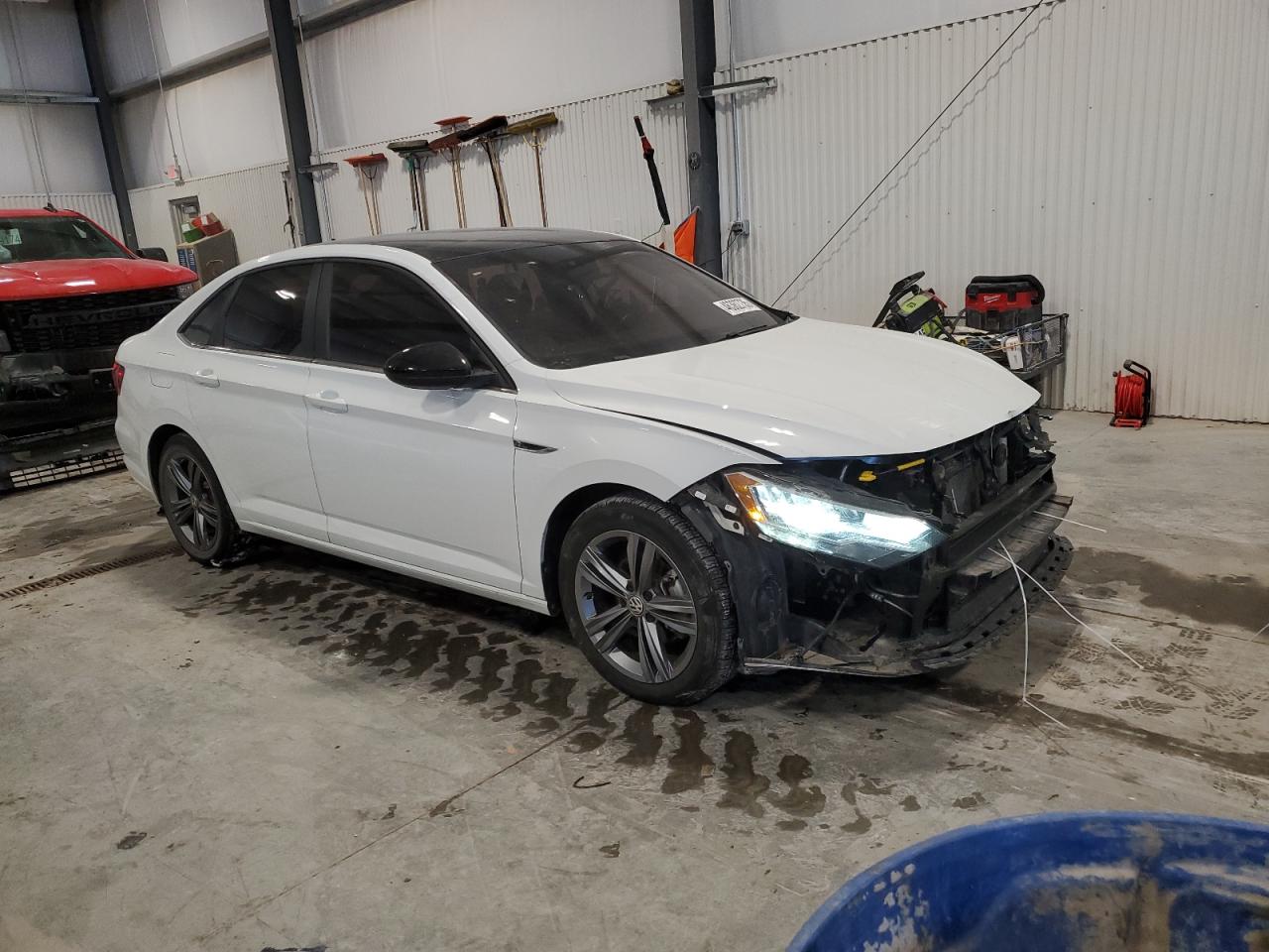 2021 Volkswagen Jetta - Image 4