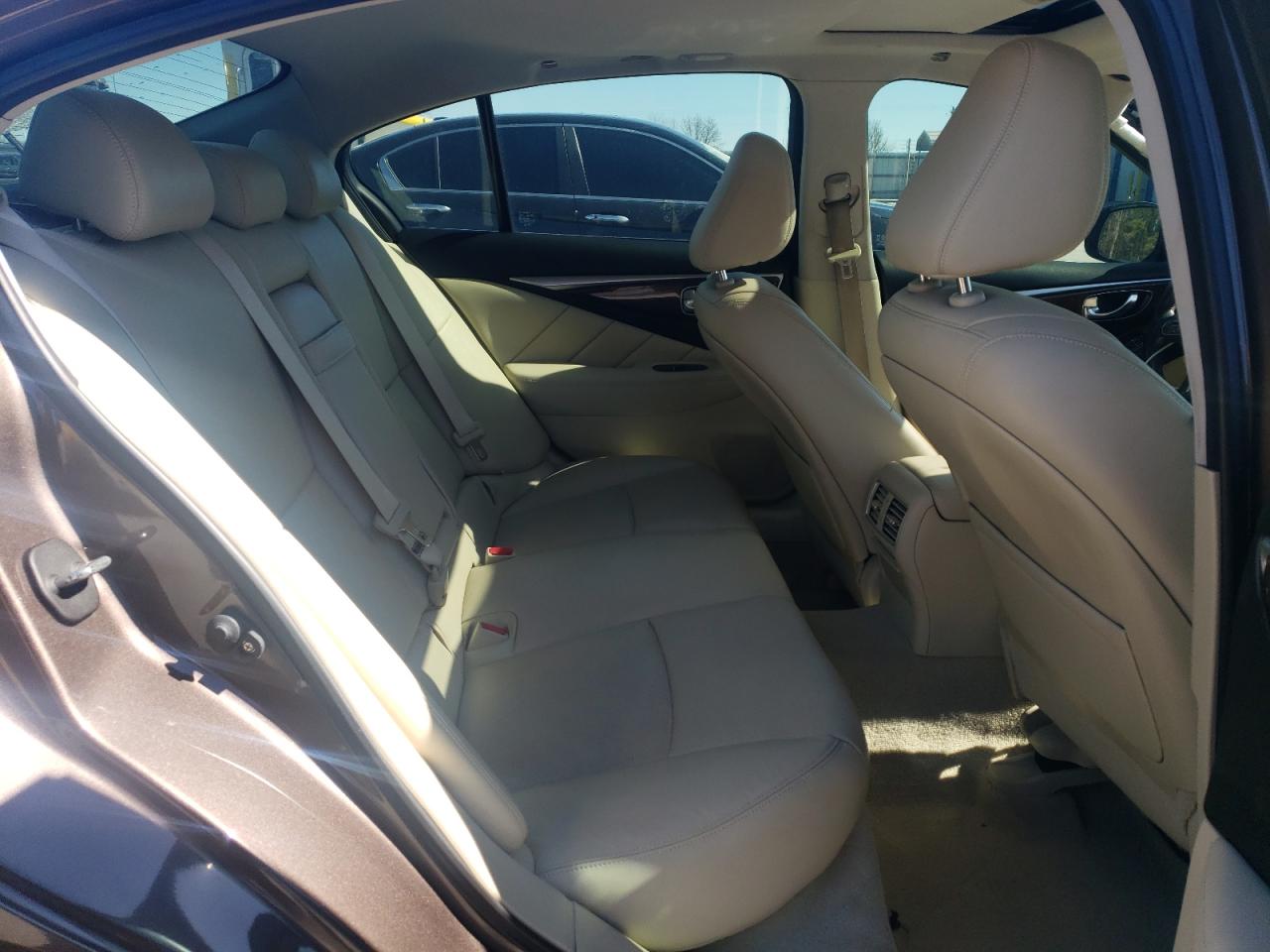 2014 Infiniti Q50 - Image 10