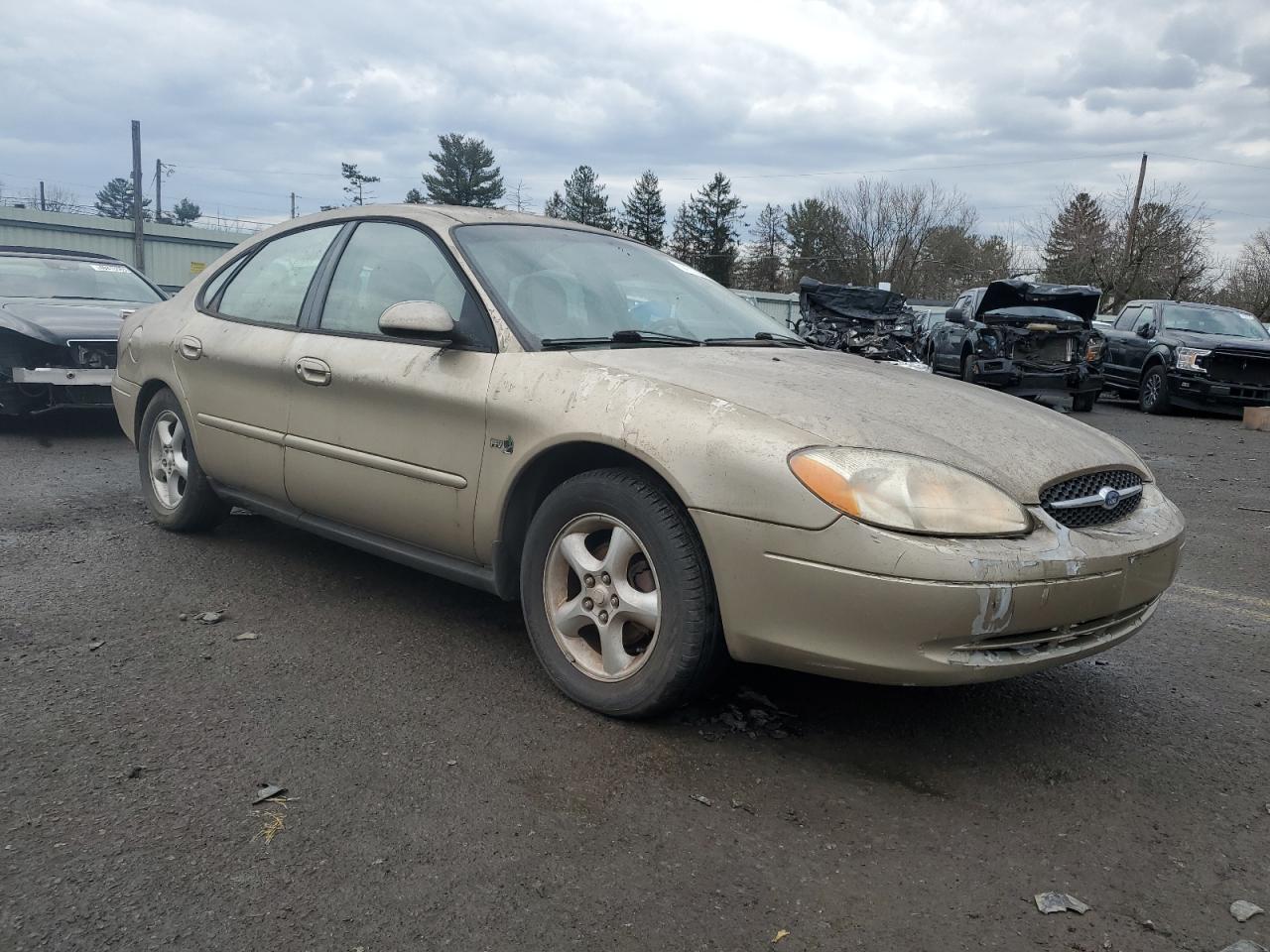 2000 Ford Taurus - Image 4