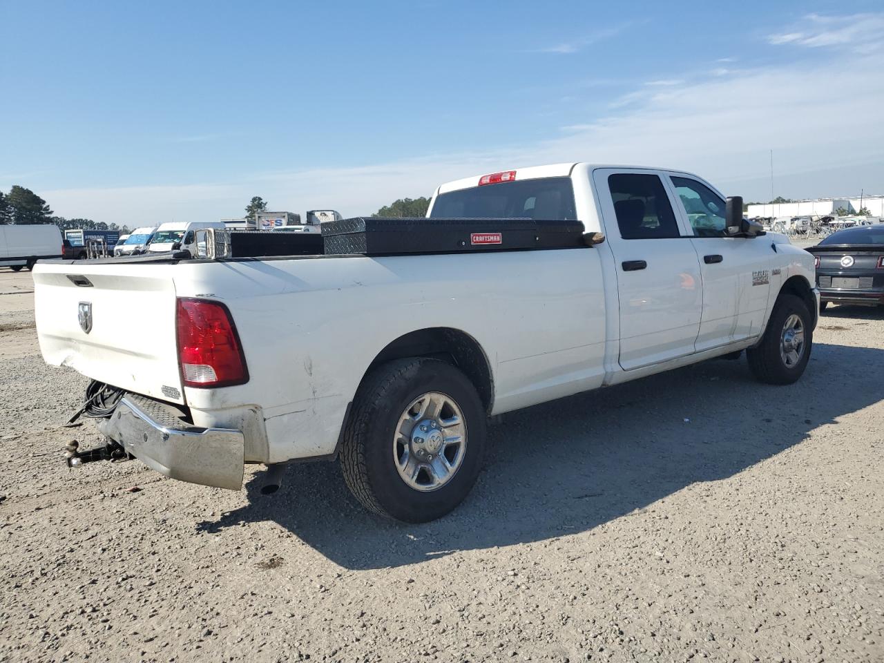2017 RAM 2500 - Image 3