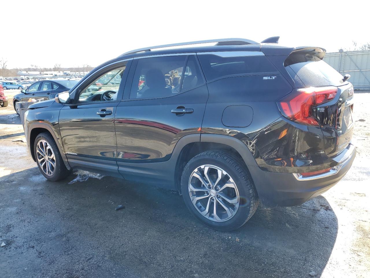 2021 GMC Terrain - Image 2