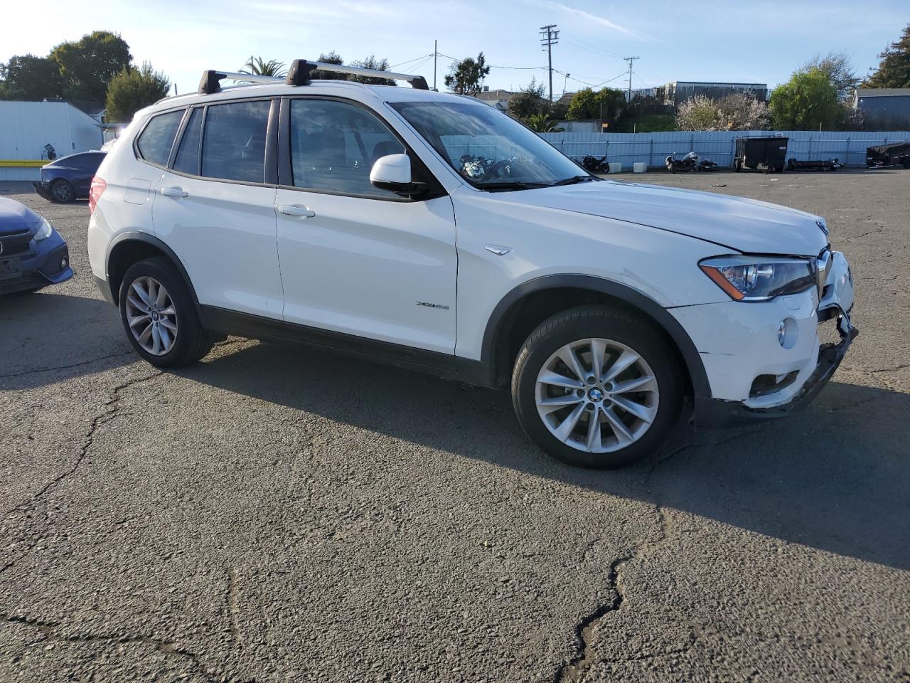 2017 BMW X3 - Image 4