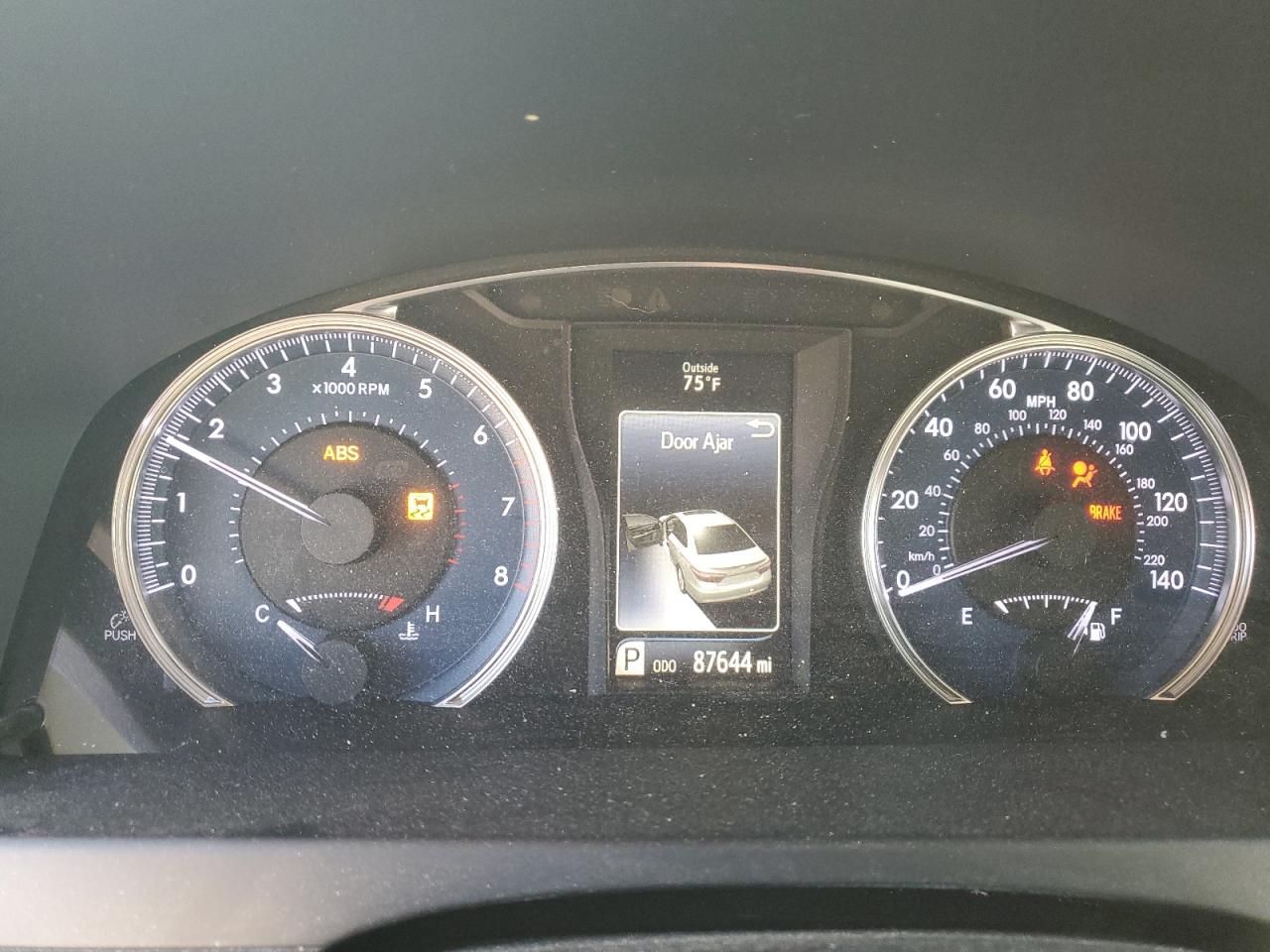 2016 Toyota Camry - Image 9