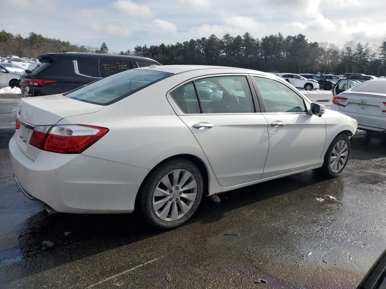 2013 Honda Accord - Image 3