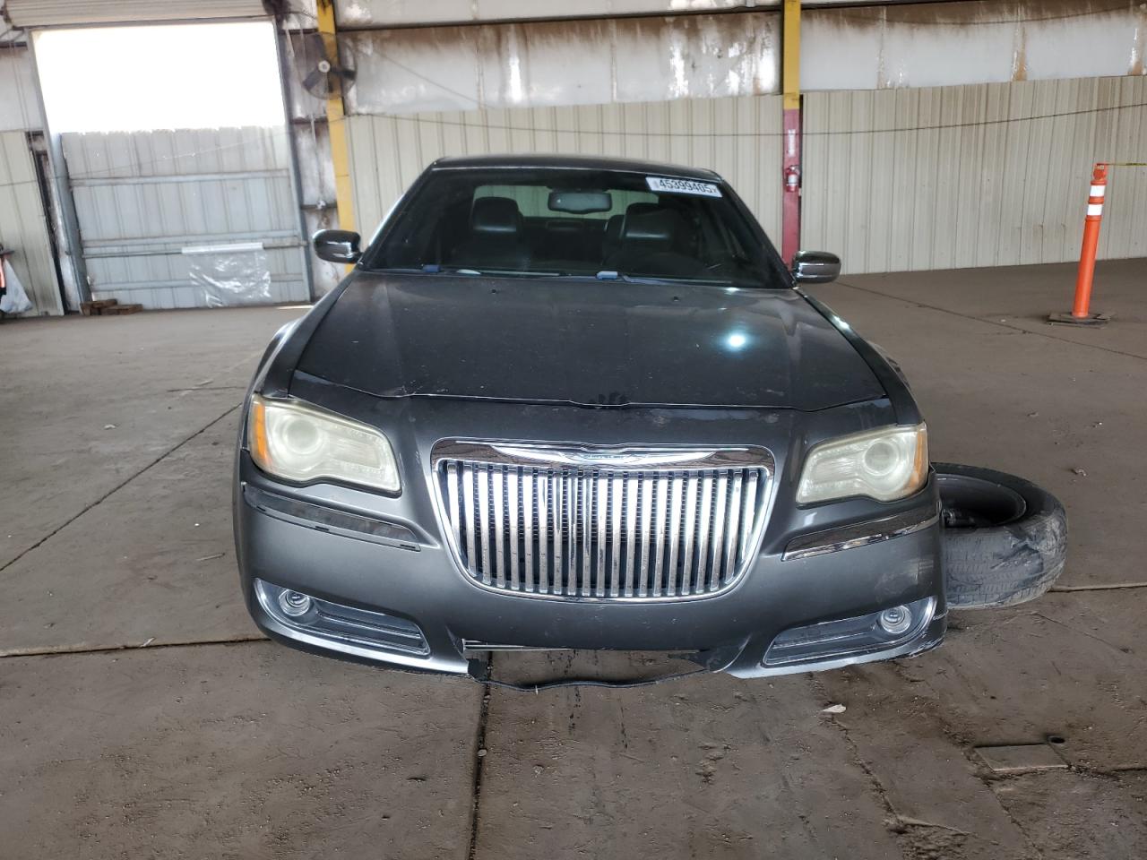 2012 Chrysler 300 - Image 5