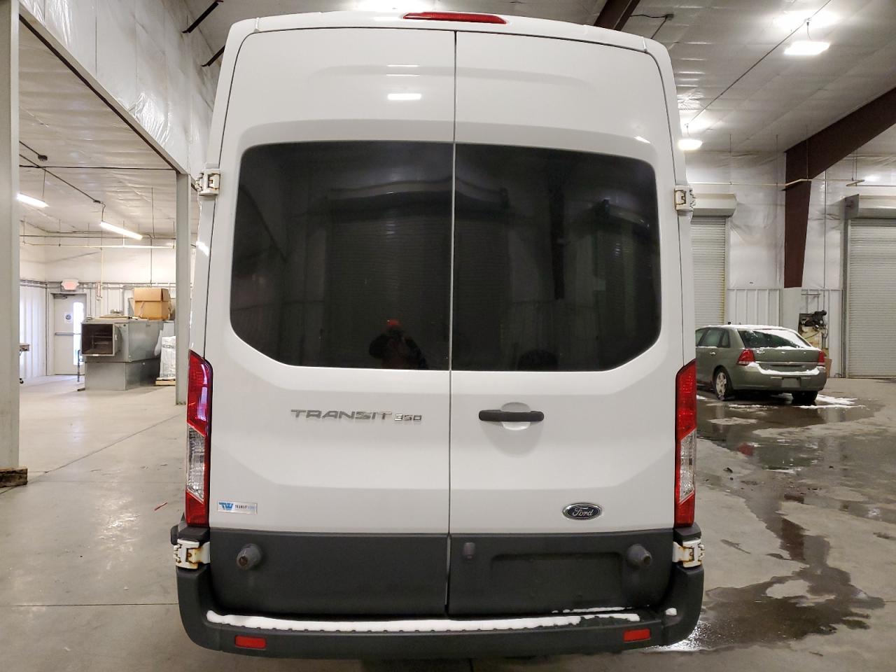 2017 Ford Transit - Image 6