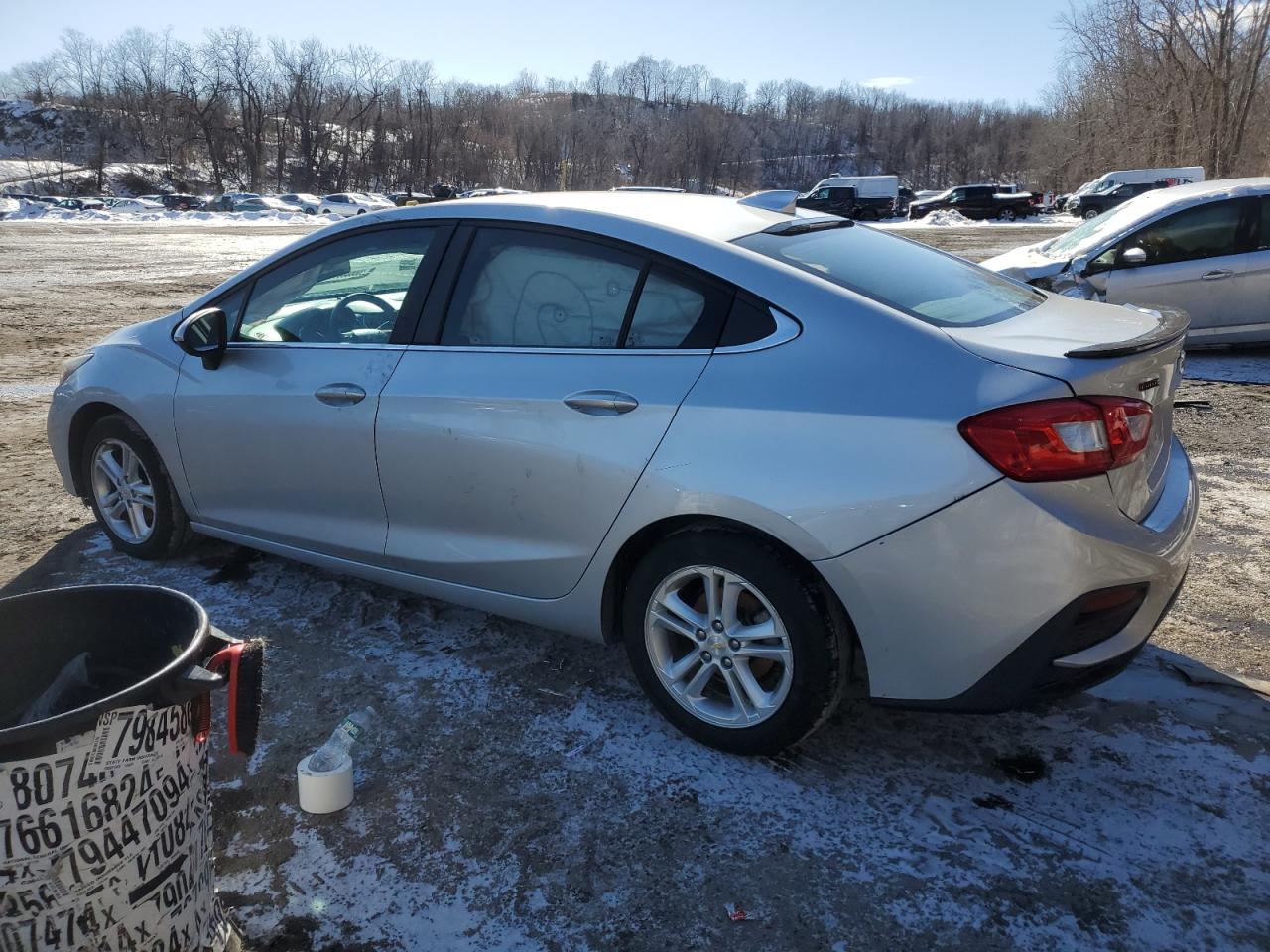 2017 Chevrolet Cruze - Image 2