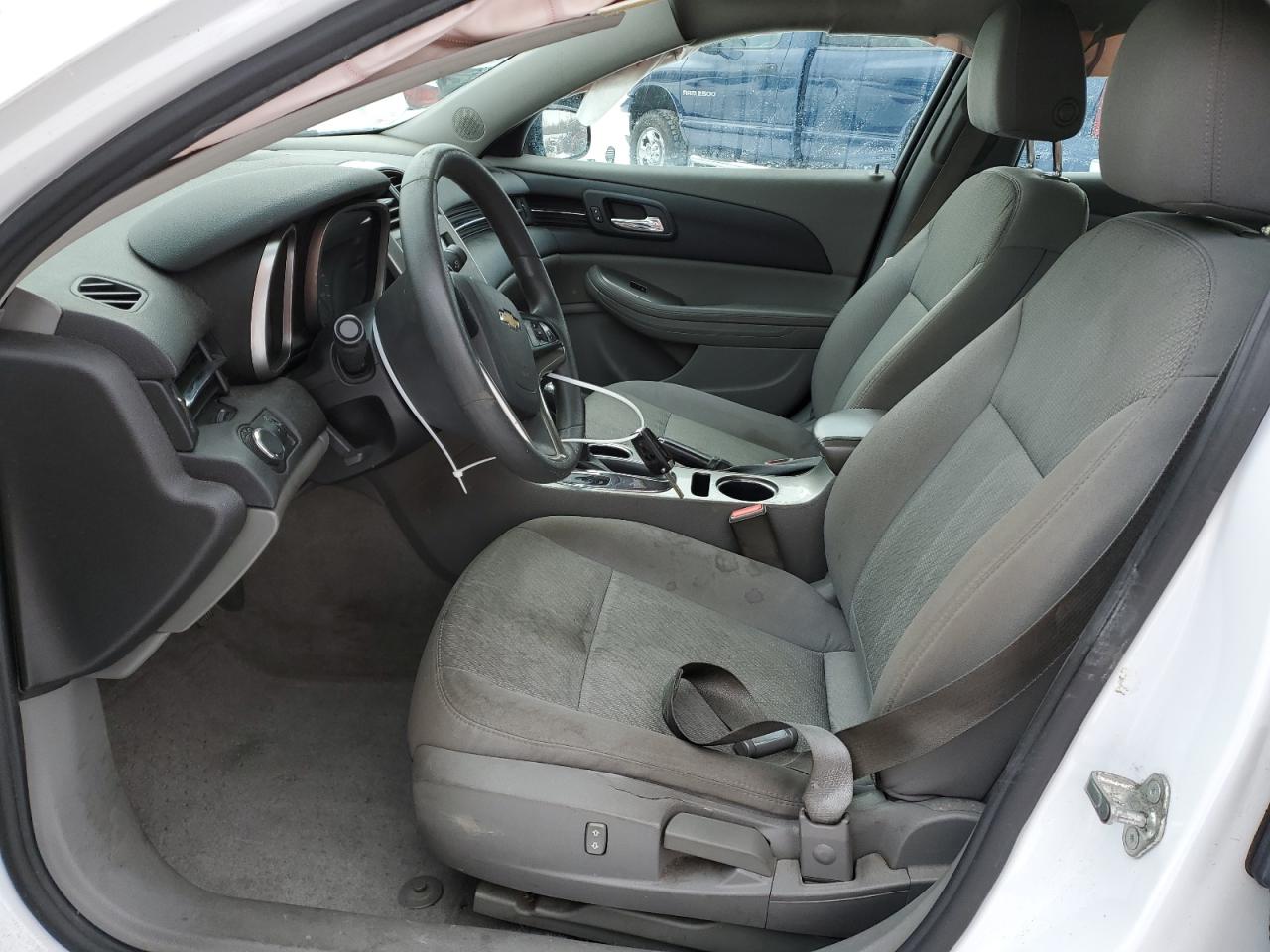 2016 Chevrolet Malibu - Image 7