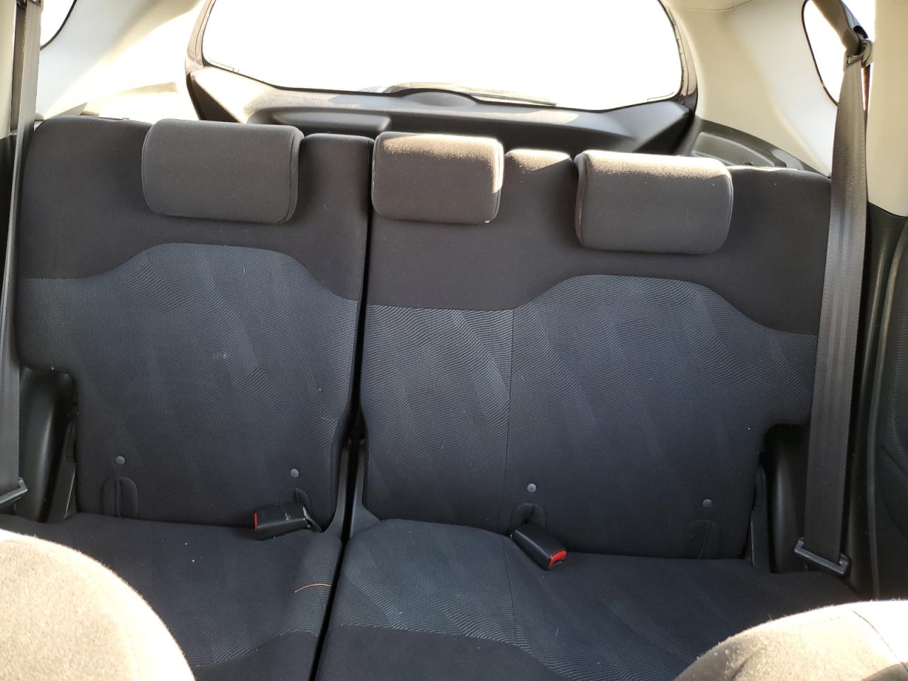 2010 Honda Fit - Image 10