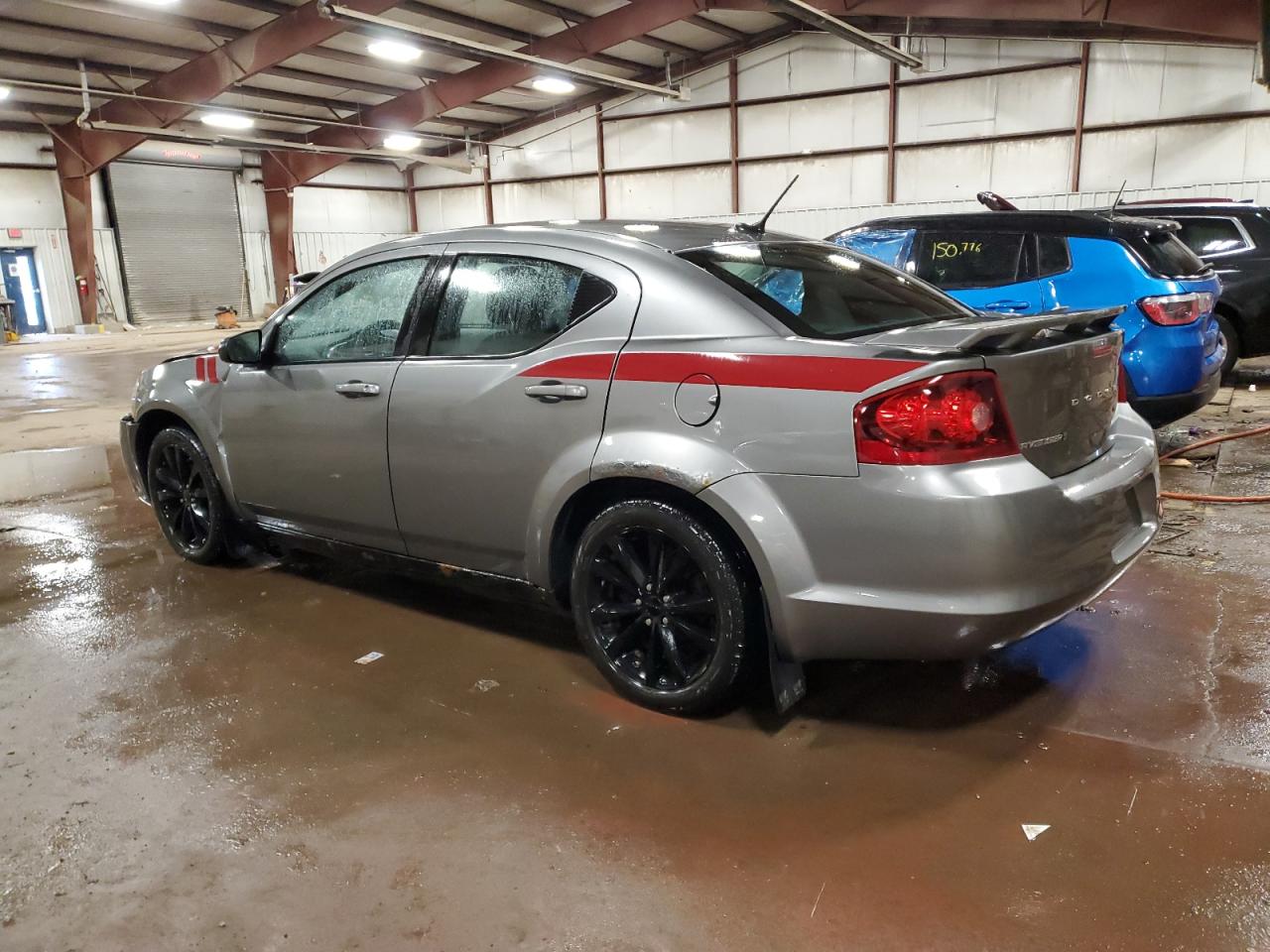 2013 Dodge Avenger - Image 2