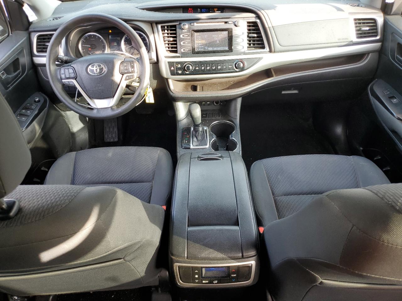 2019 Toyota Highlander - Image 8