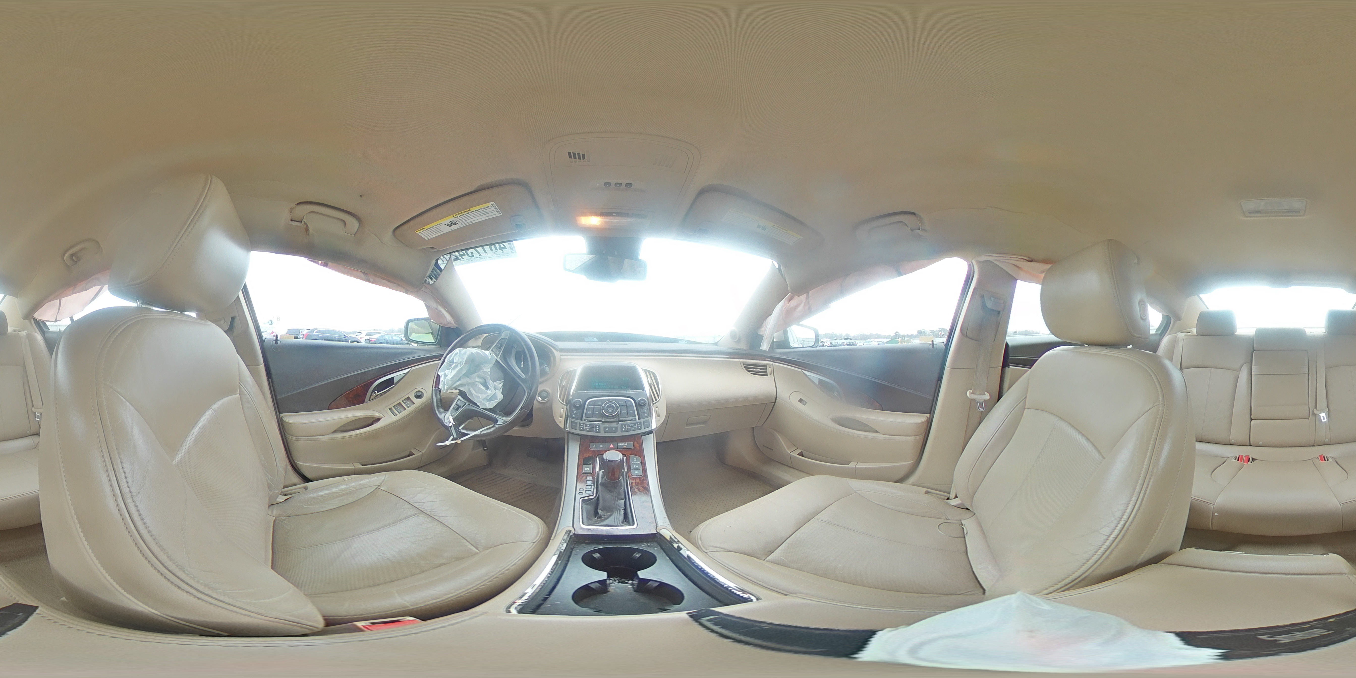 2010 Buick LaCrosse - Image 13