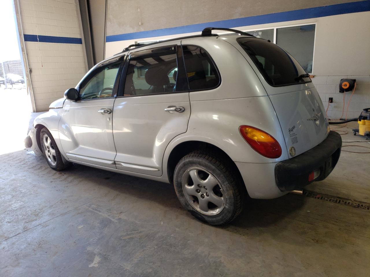2001 Chrysler PT Cruiser - Image 2