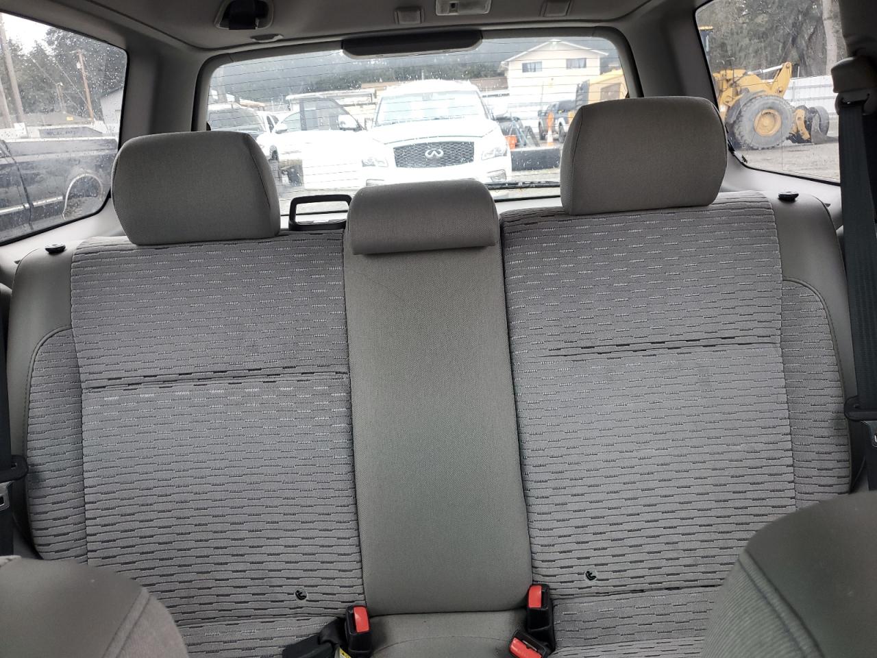 2003 Subaru Forester - Image 10