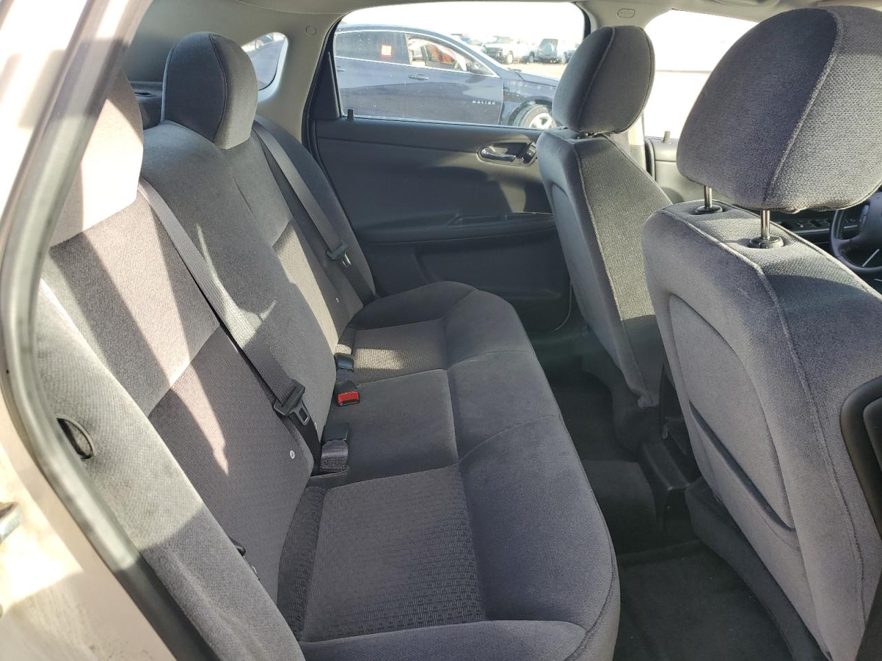 2012 Chevrolet Impala - Image 10