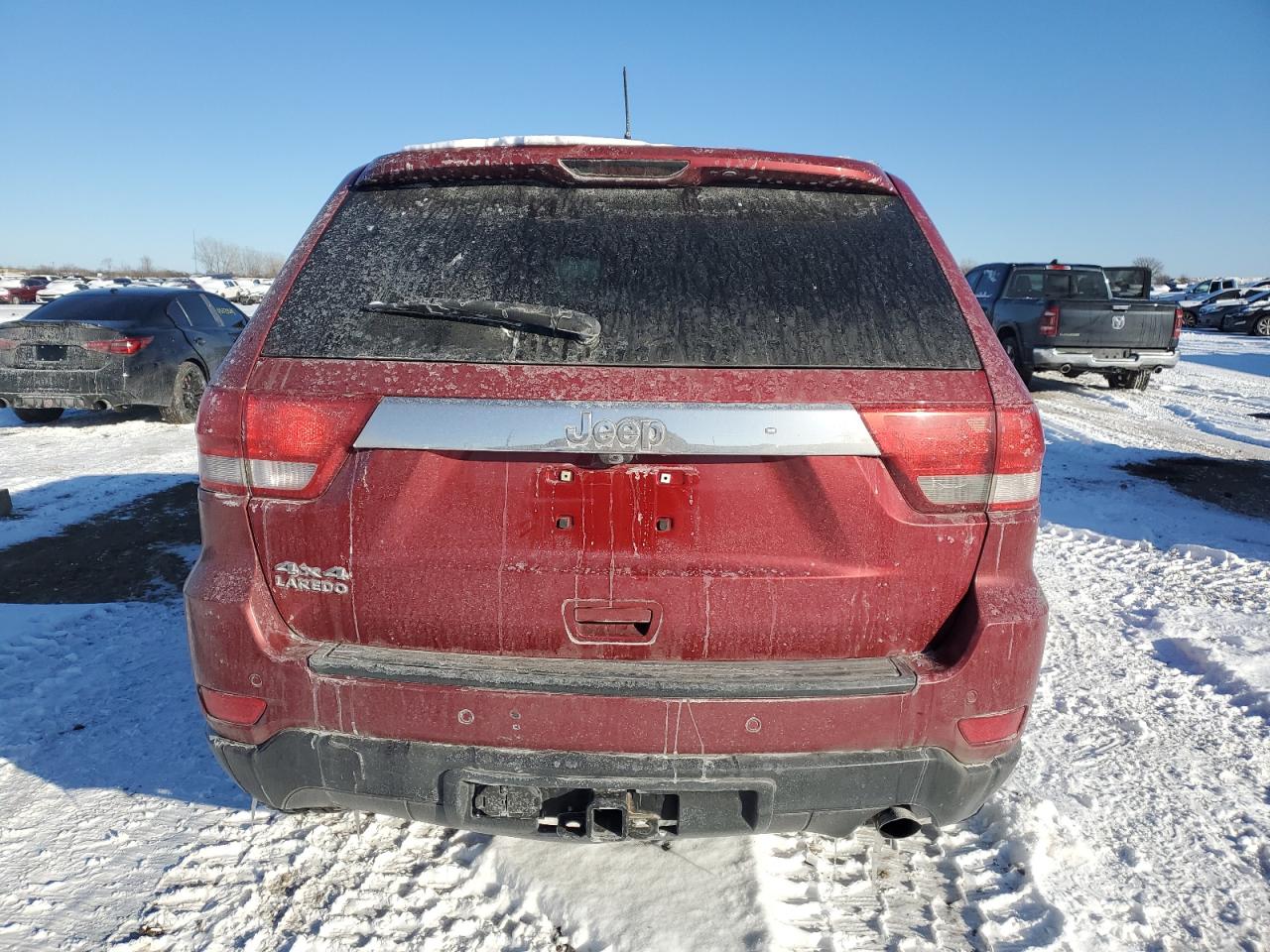 2011 Jeep Grand Cherokee - Image 6