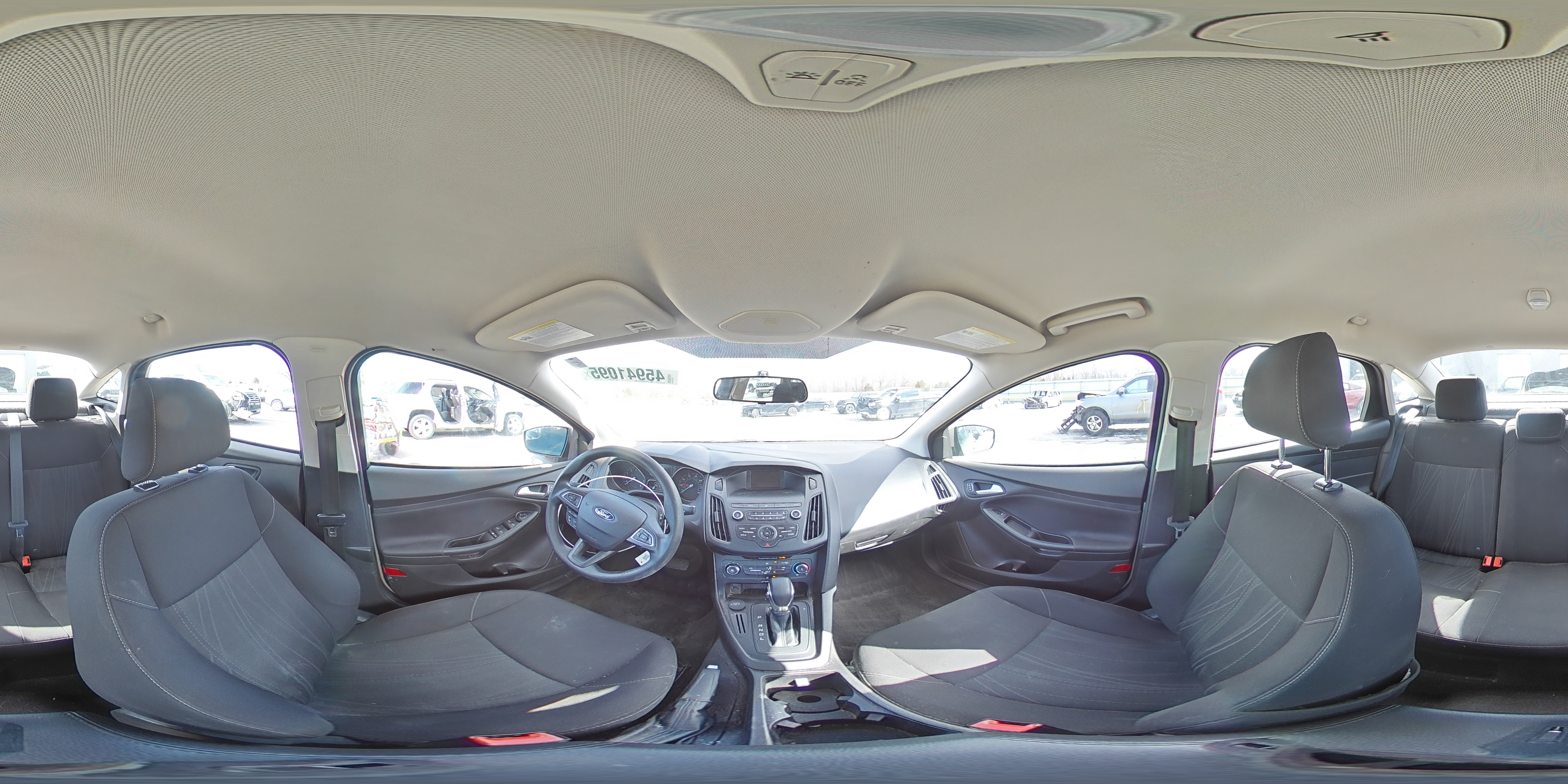 2018 Ford Focus - Image 14