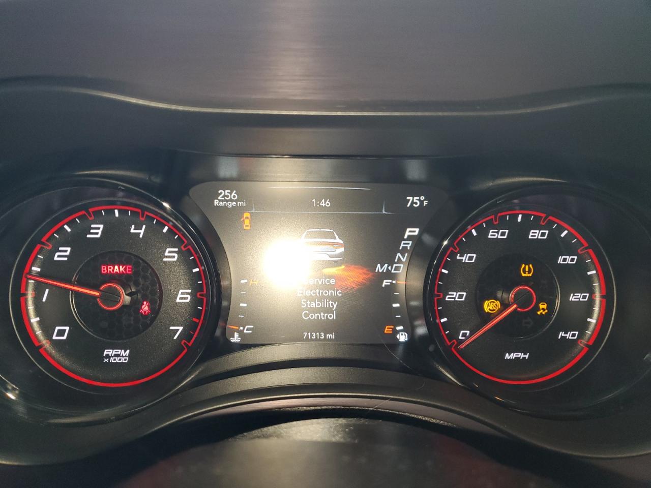 2018 Dodge Charger - Image 9