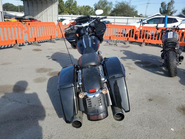  HARLEY-DAVIDSON FL 2023 Чорний