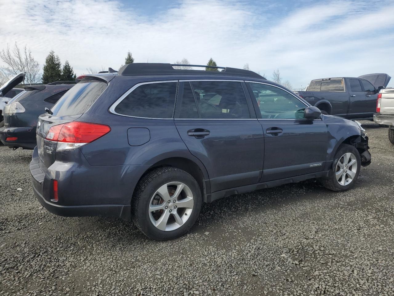 2013 Subaru Outback - Image 3