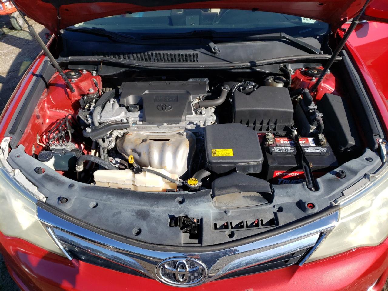 2012 Toyota Camry - Image 11