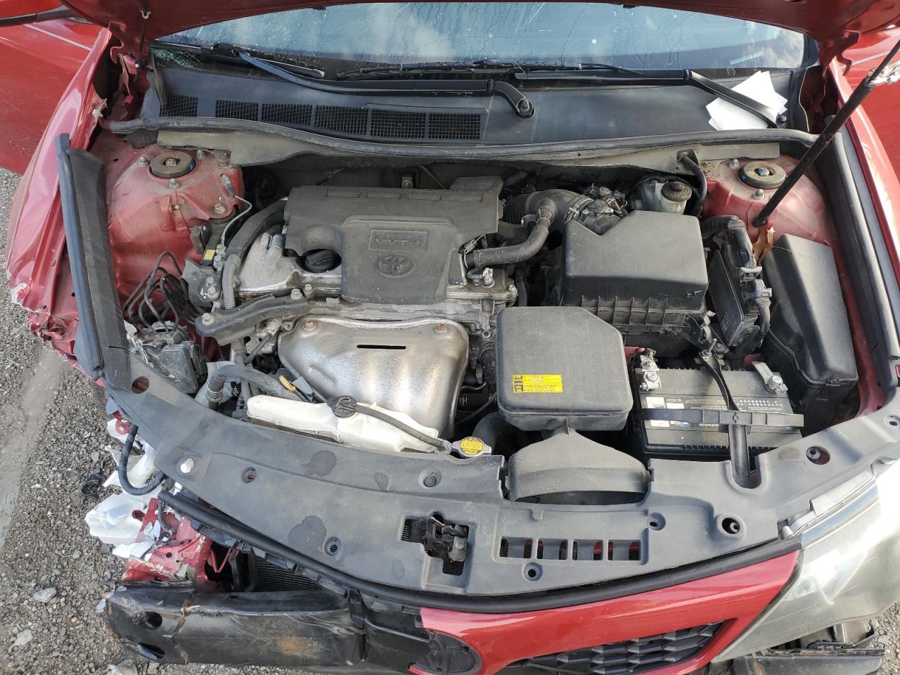 2014 Toyota Camry - Image 13