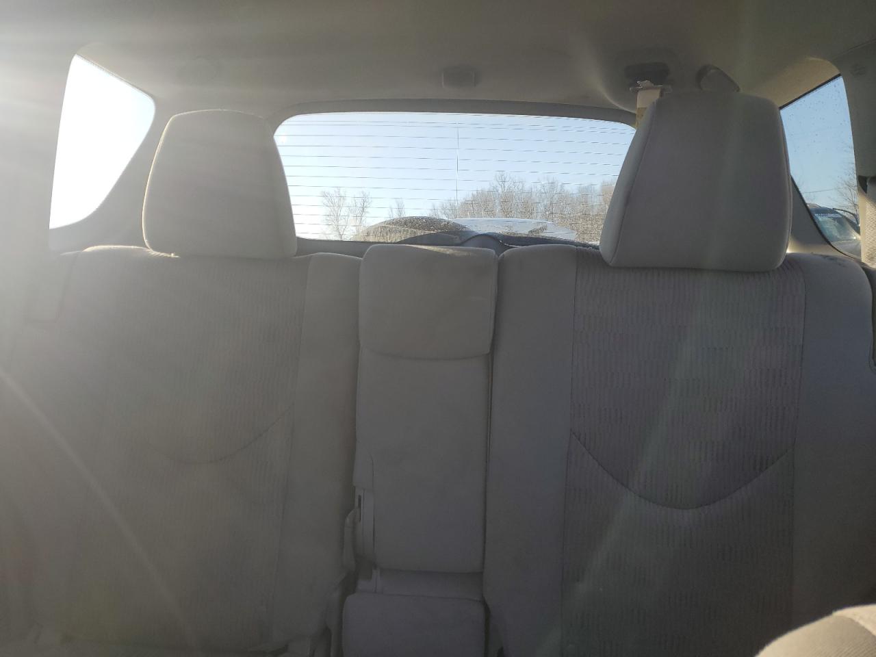 2012 Toyota RAV 4 - Image 10