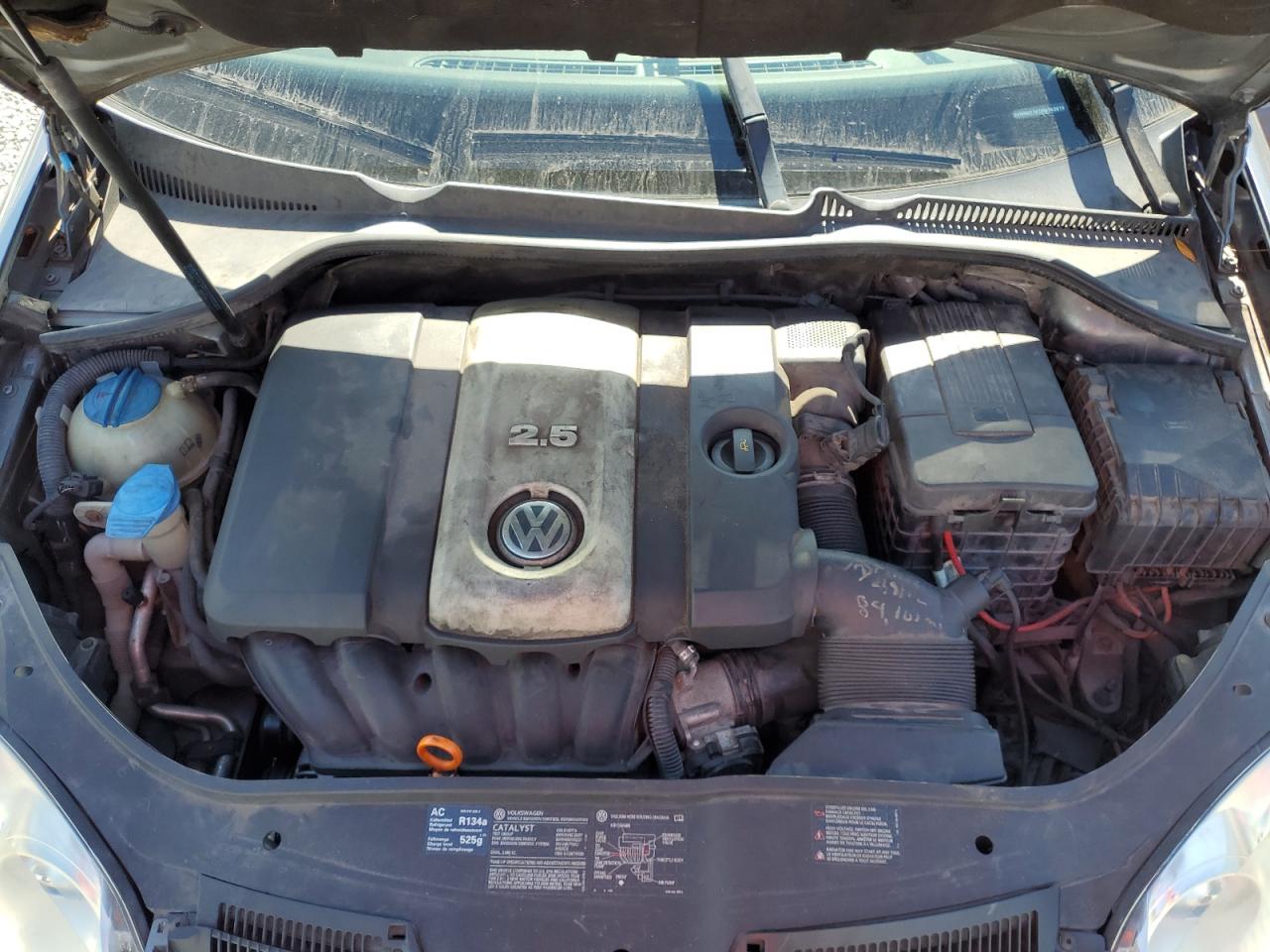 2006 Volkswagen Jetta - Image 13