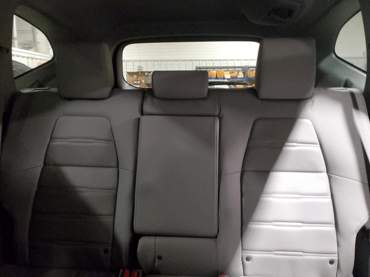 2018 Honda CR-V - Image 10