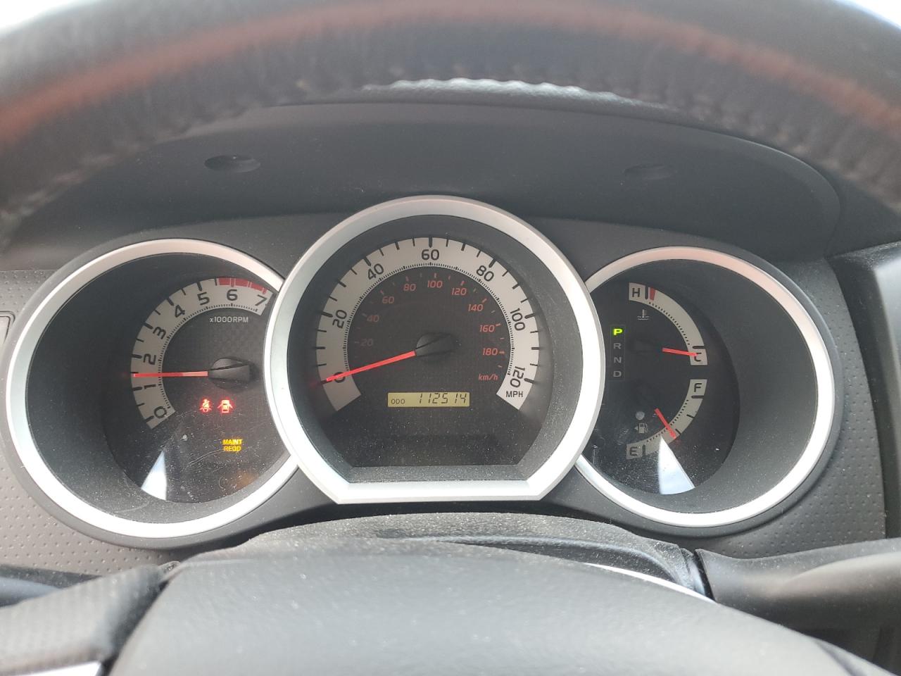 2015 Toyota Tacoma - Image 9