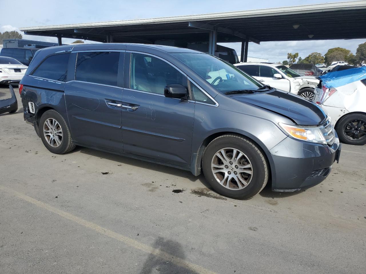 2012 Honda Odyssey - Image 4