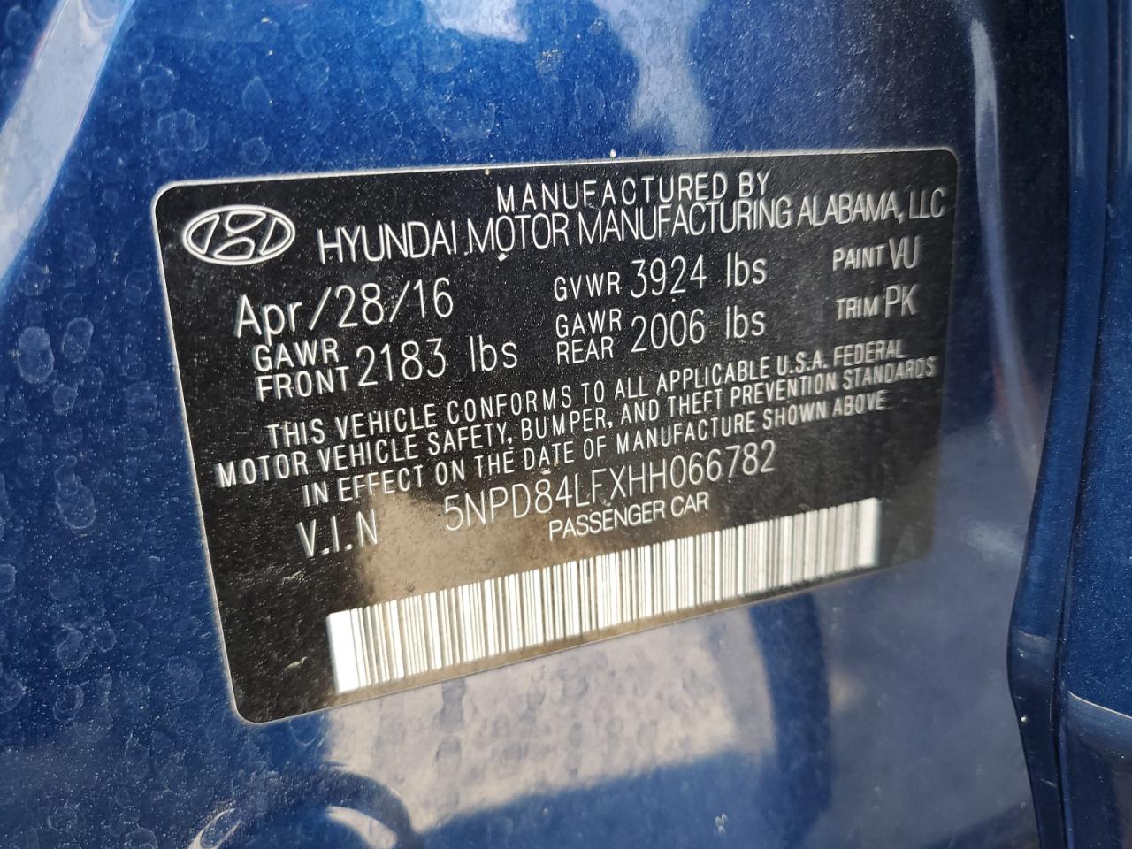 2017 Hyundai Elantra - Image 13