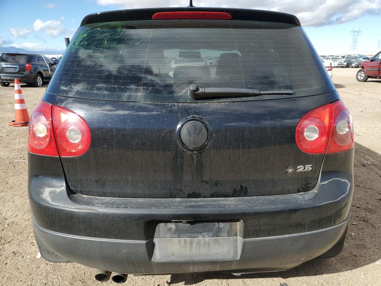 2007 Volkswagen Golf - Image 6