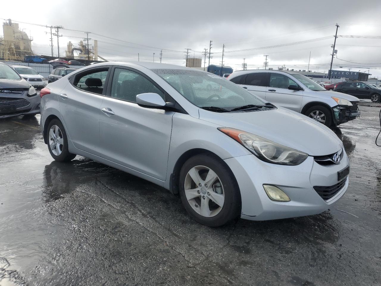 2013 Hyundai Elantra - Image 4