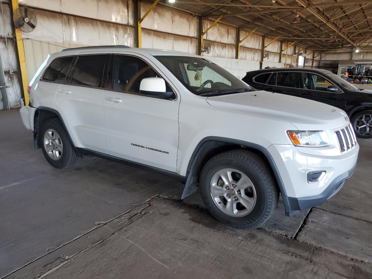 2014 Jeep Grand Cherokee - Image 4