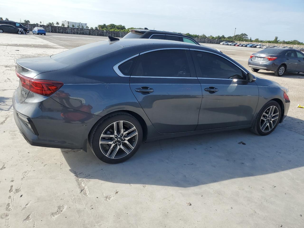 2020 Kia Forte - Image 3