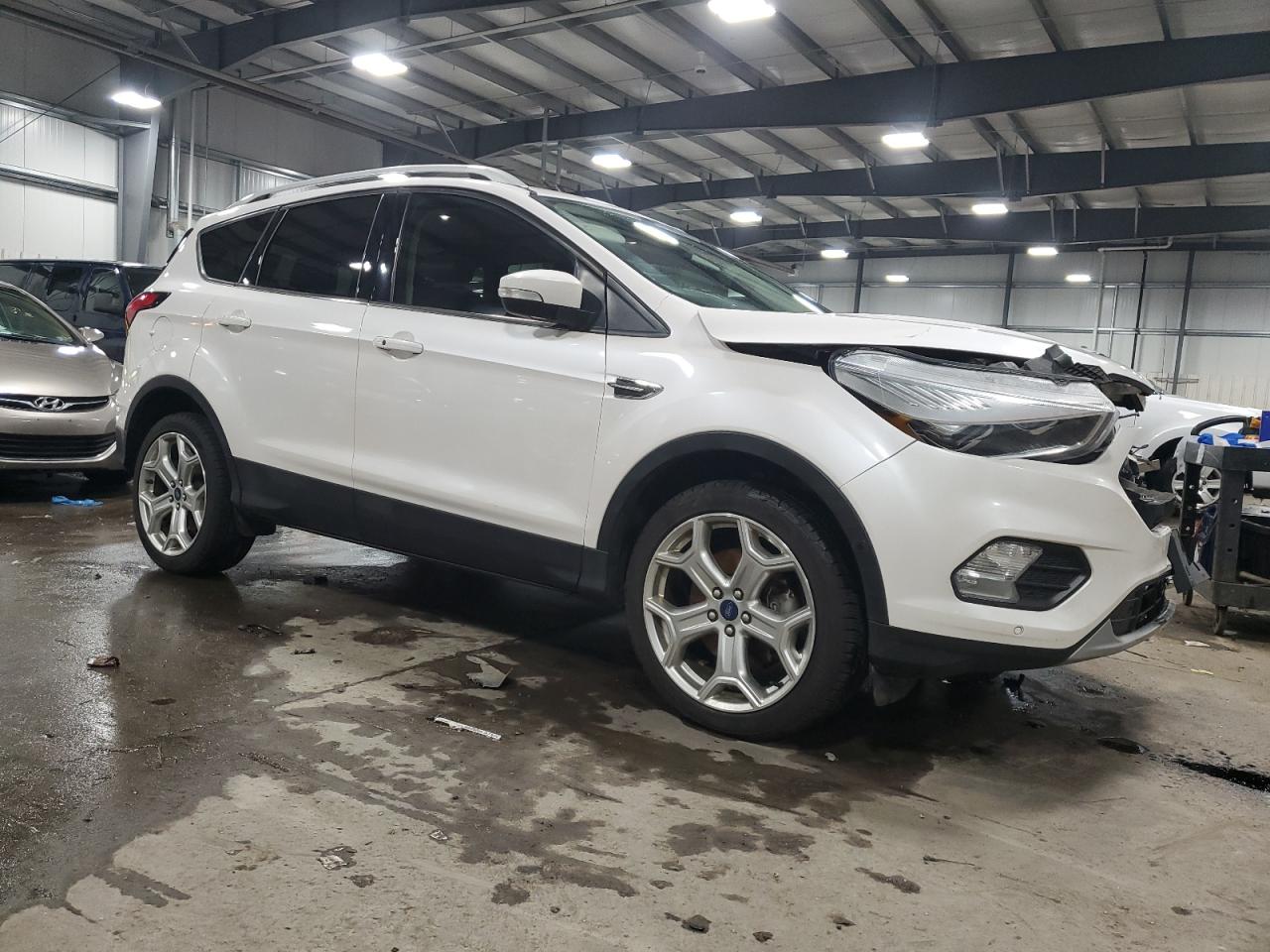 2019 Ford Escape - Image 4