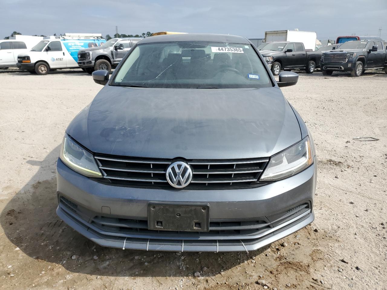 2018 Volkswagen Jetta - Image 5