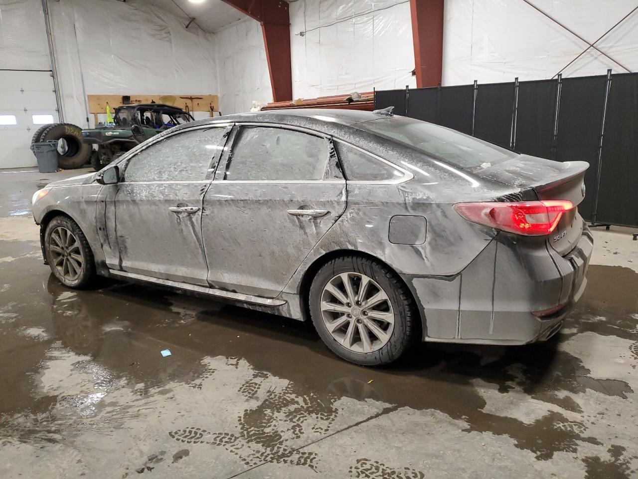 2016 Hyundai Sonata - Image 2