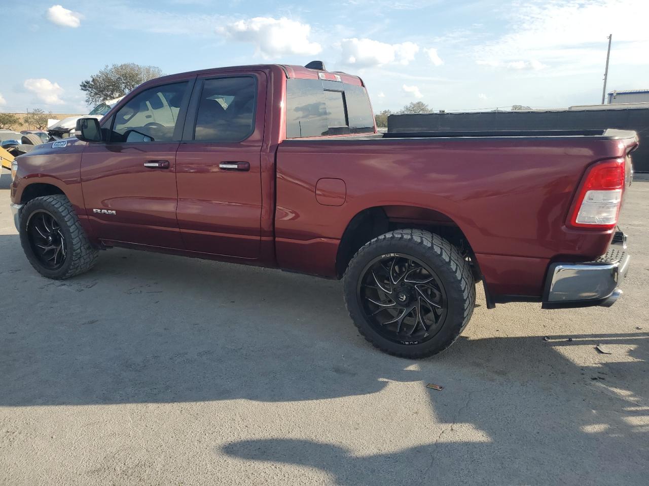 2020 RAM 1500 - Image 2