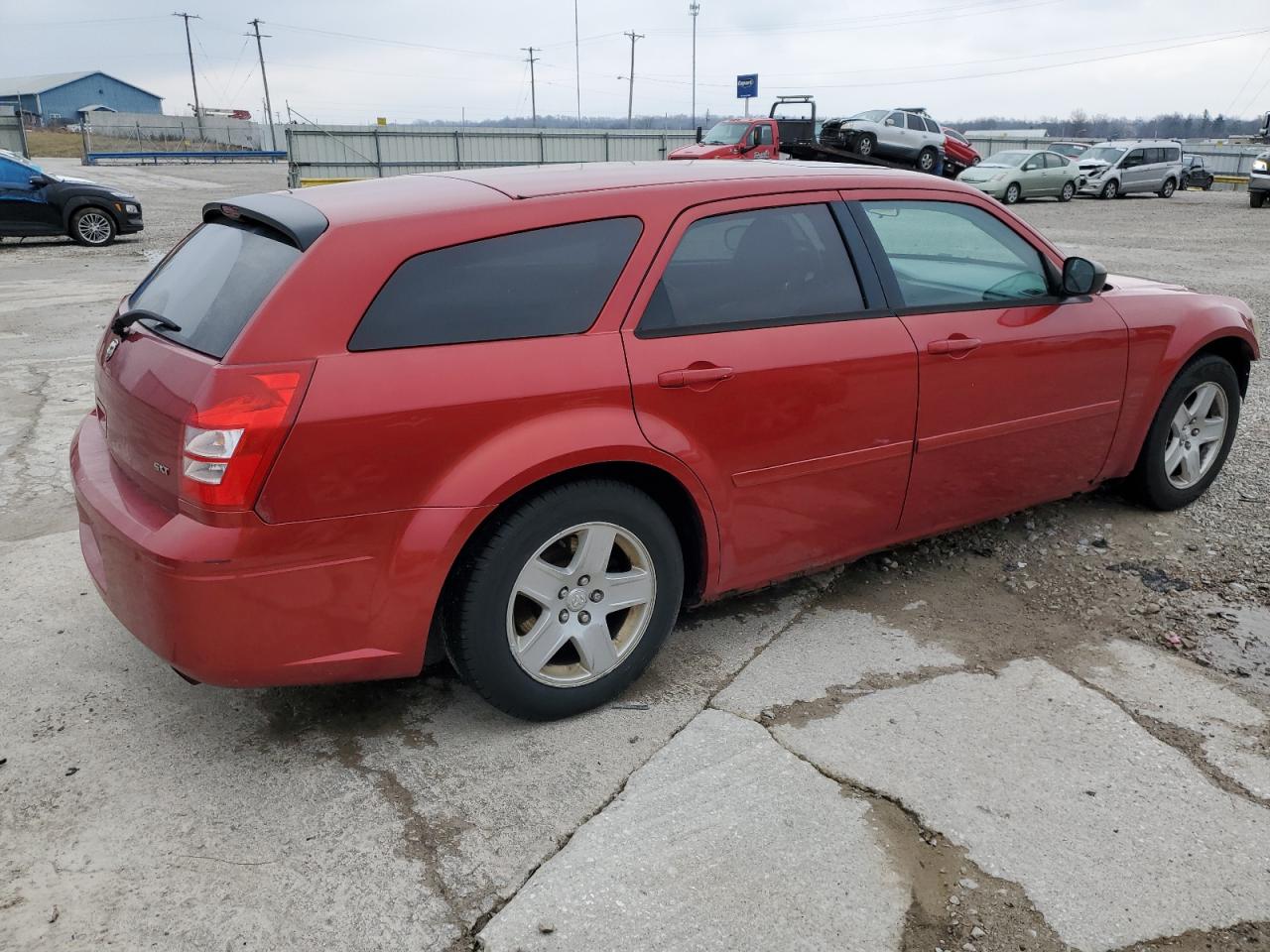 2005 Dodge Magnum - Image 3