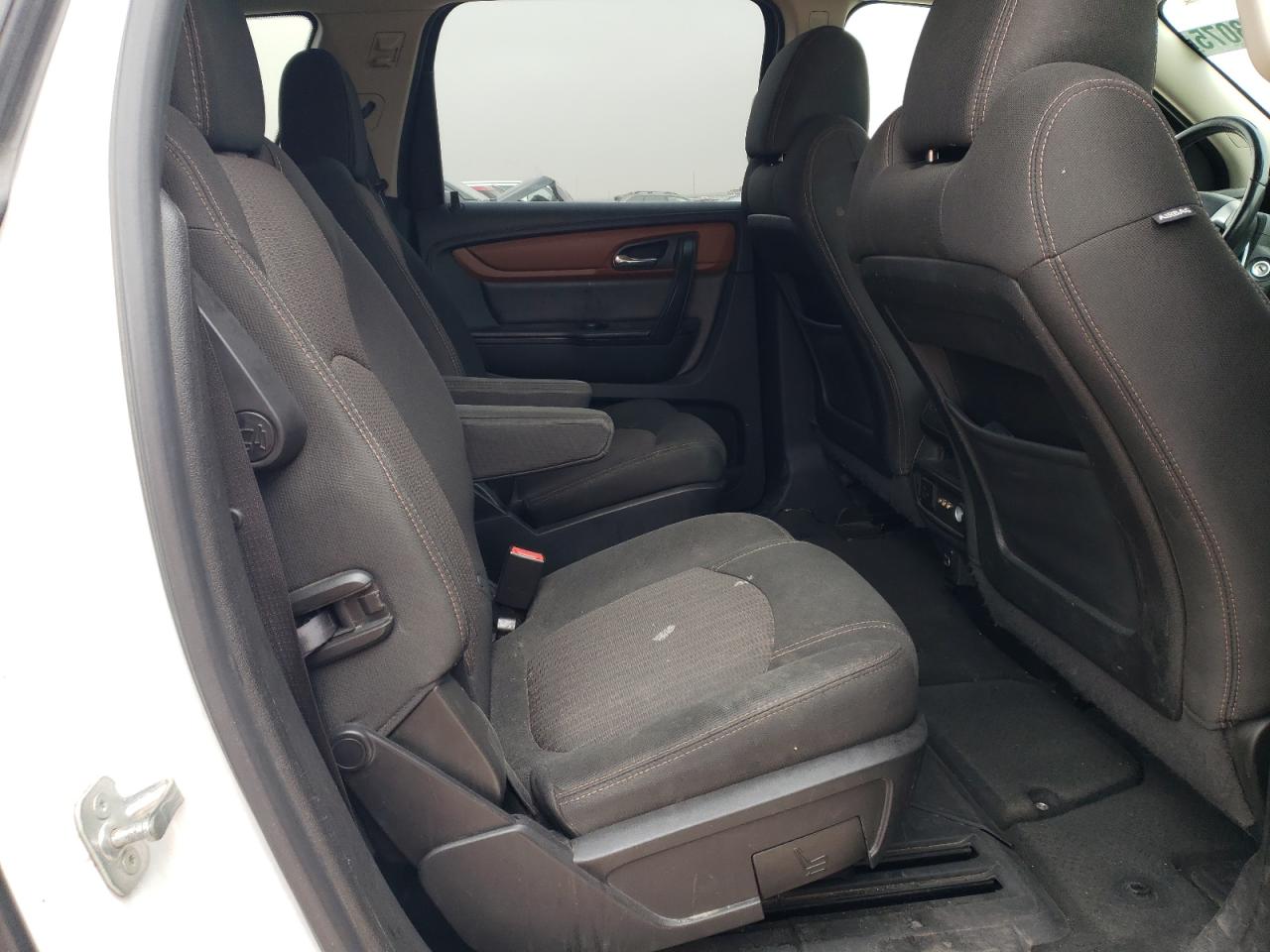 2017 Chevrolet Traverse - Image 11