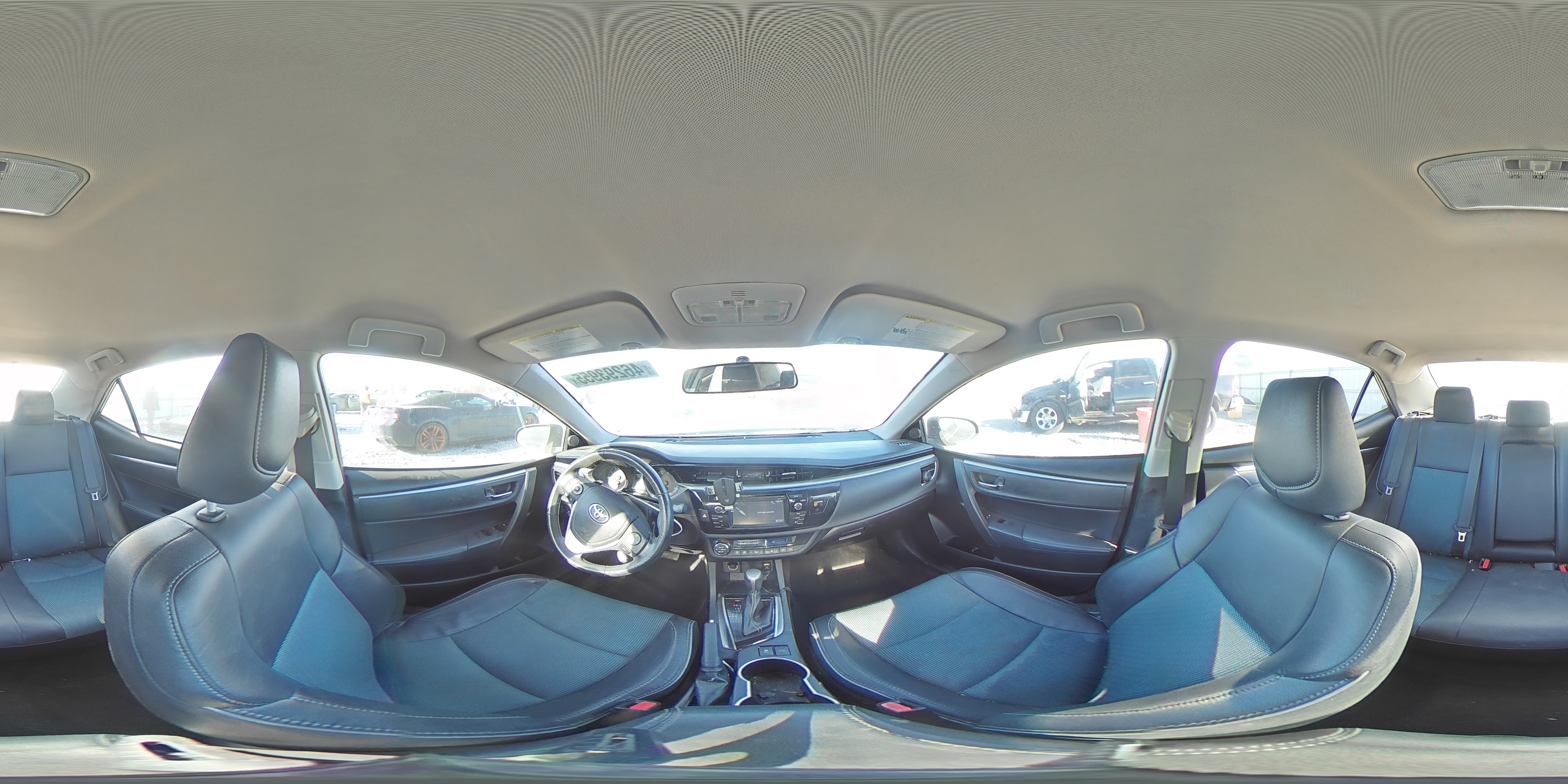 2015 Toyota Corolla - Image 13