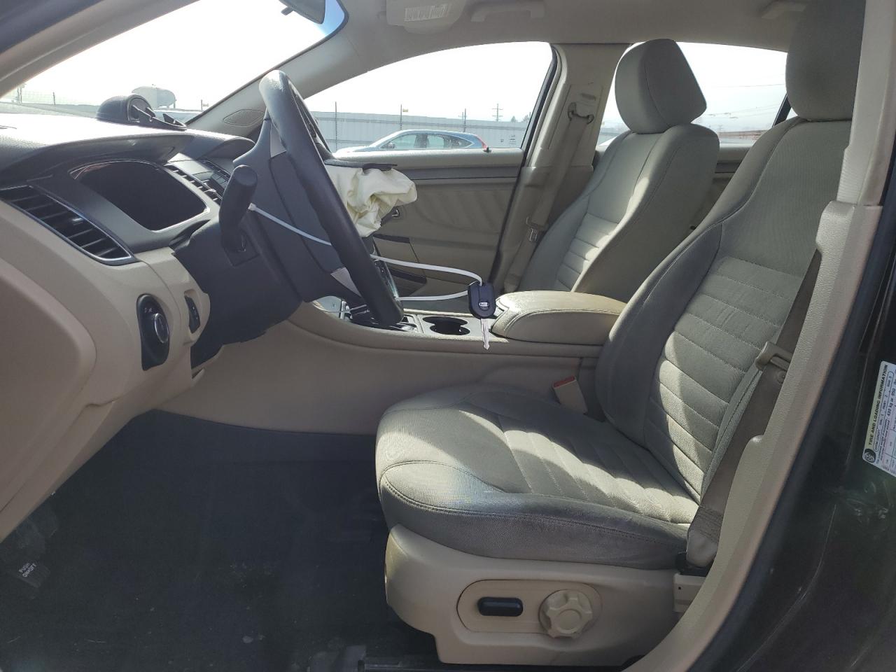 2014 Ford Taurus - Image 7