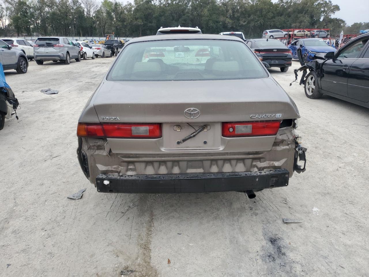1999 Toyota Camry Ce VIN: 4T1BG22K8XU576271 Lot: 45647215
