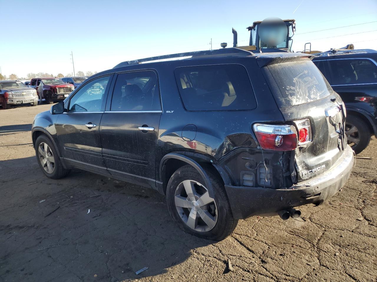 2010 GMC Acadia - Image 2
