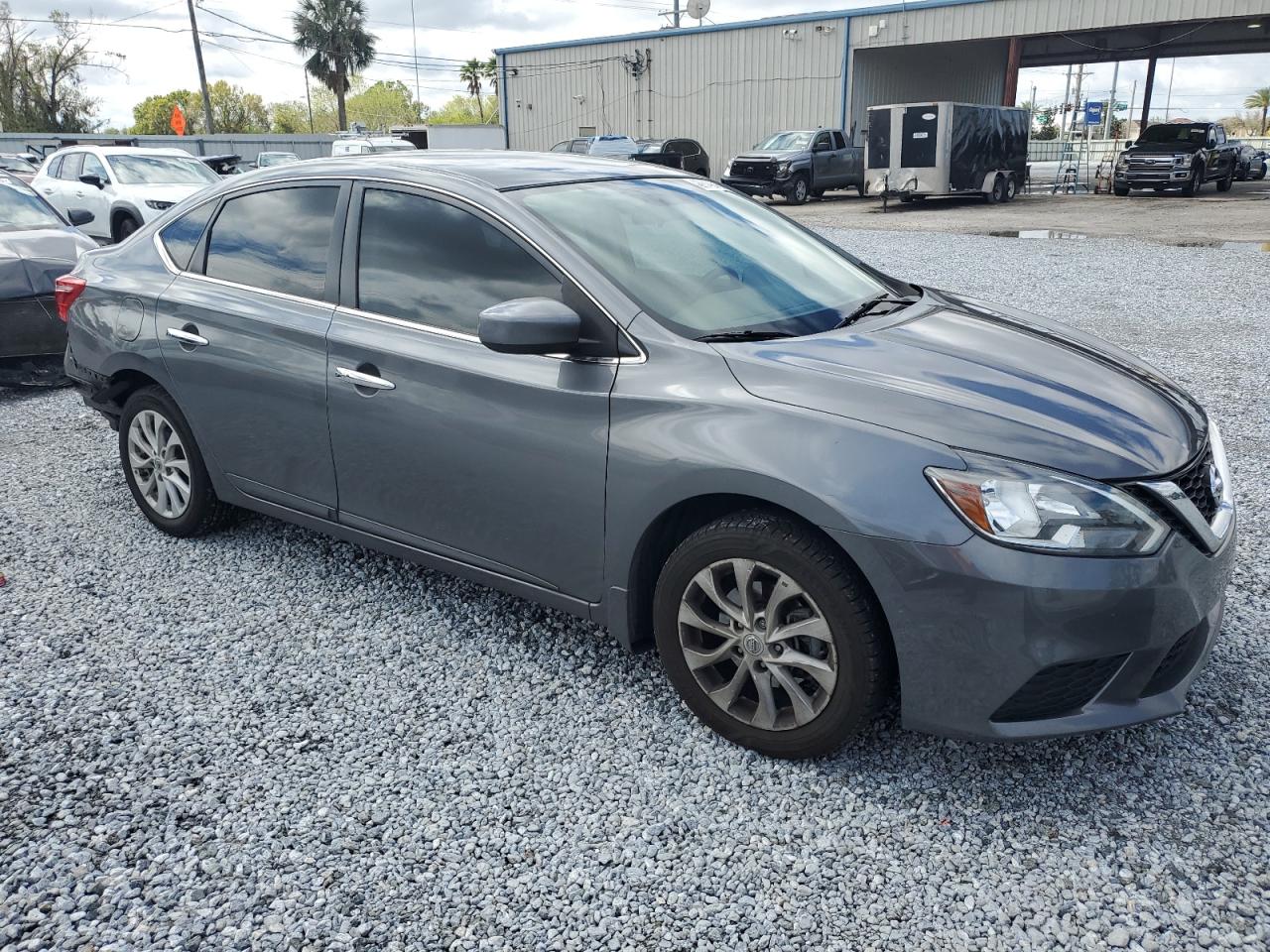 2018 Nissan Sentra - Image 4